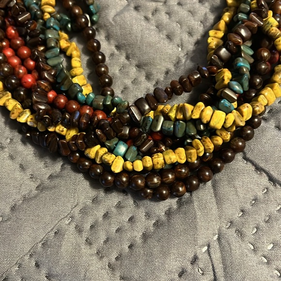 Multi Colored Choker Necklace - Picture 3 of 4